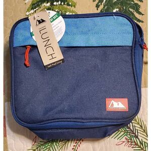 NWT ARTIC ZONE LUNCH BOX